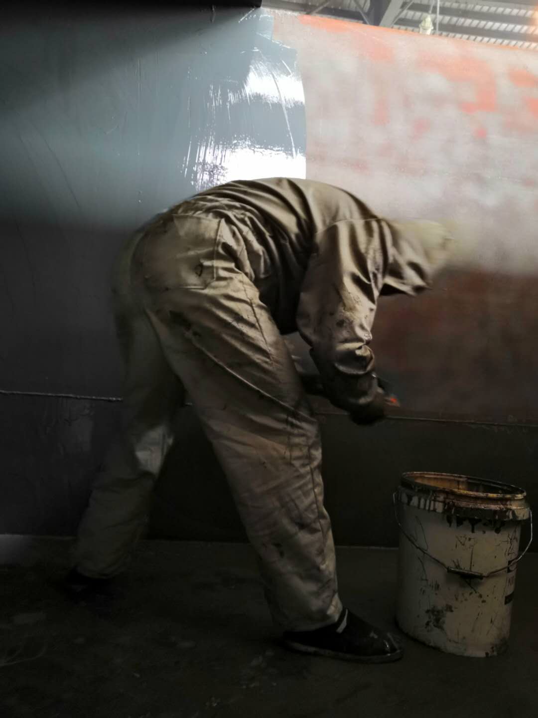 耐酸防腐漆防腐施工中 耐酸防腐漆防腐施工中